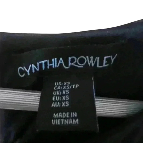 🟠Cynthia Rowley Black Flutter Sleeve Capri Jumpsuit XS - Picture 5 of 5